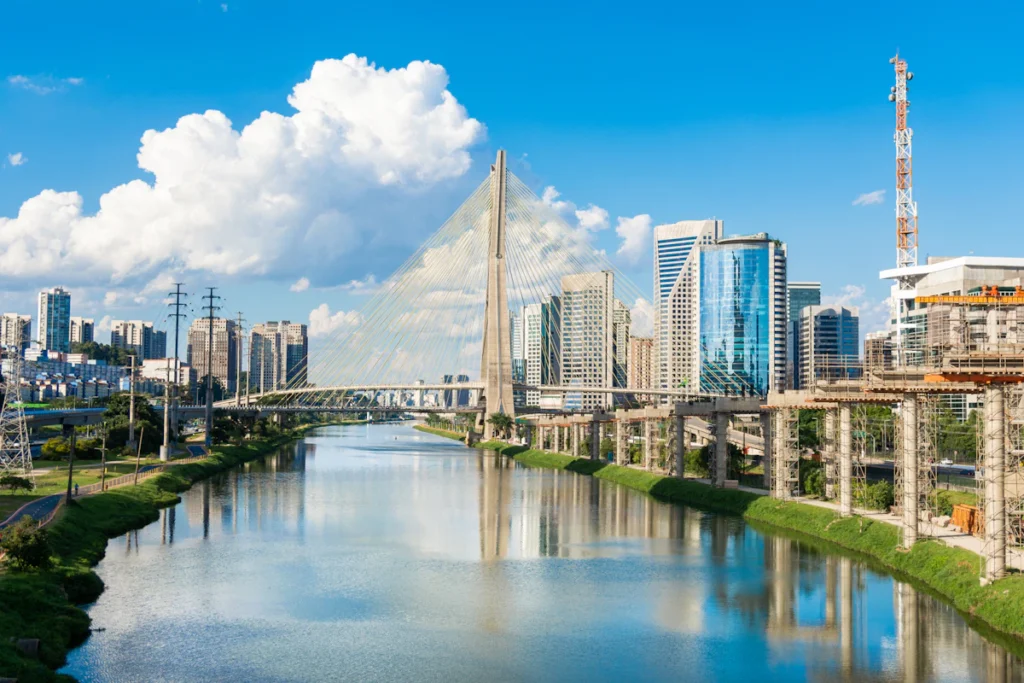 Ponte Estaiada bridge and the São Paulo skyline
